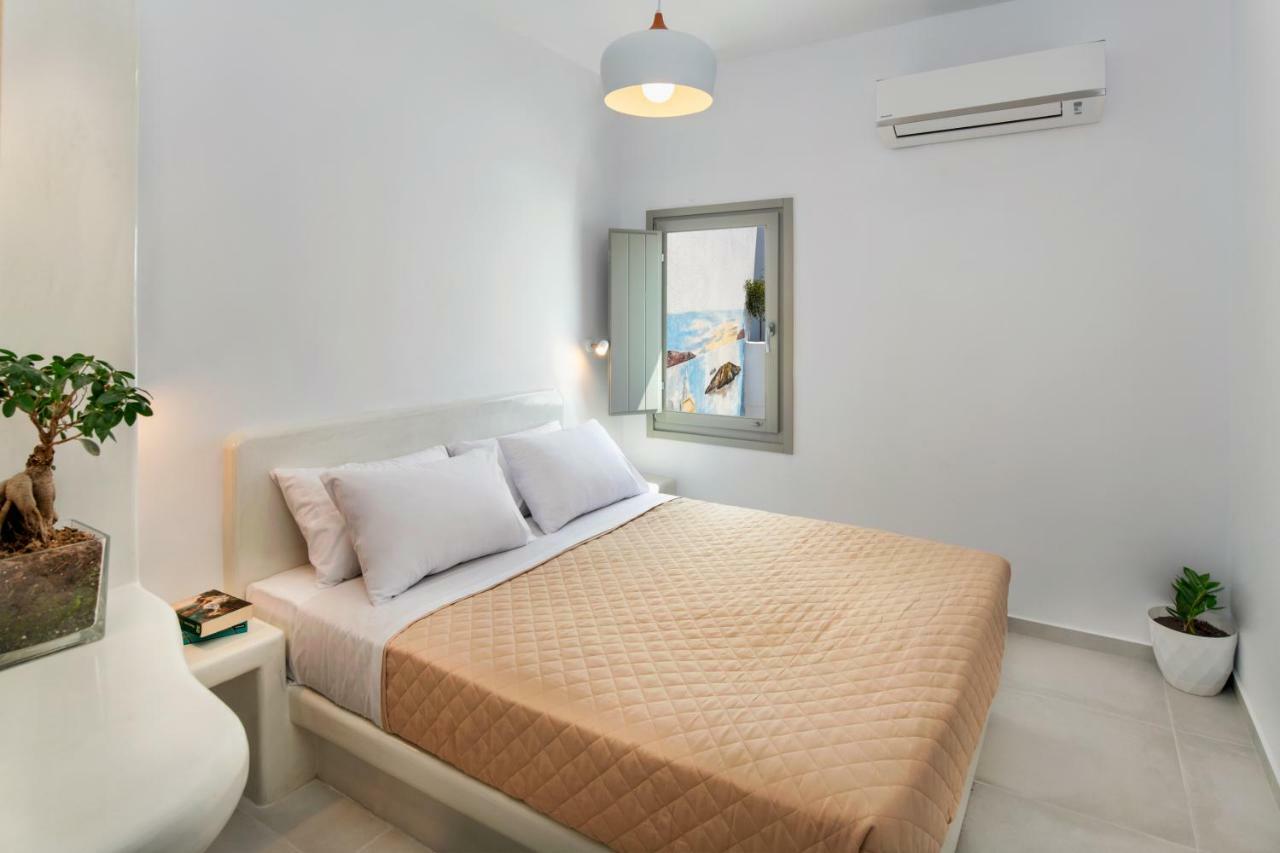 Olive Tree Suites Fira  Extérieur photo