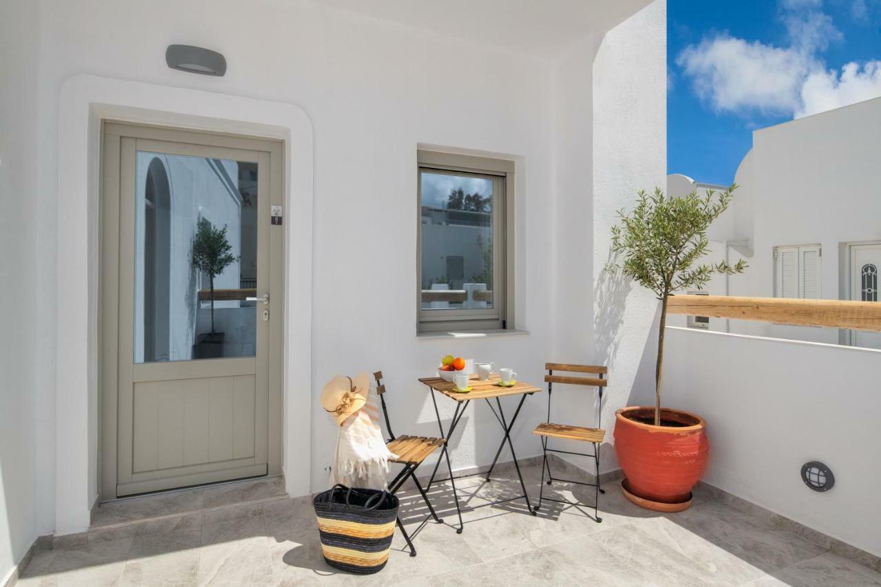 Olive Tree Suites Fira  Extérieur photo