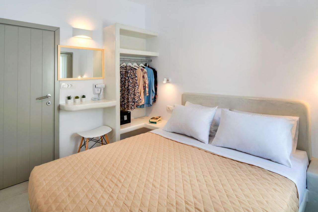 Olive Tree Suites Fira  Extérieur photo