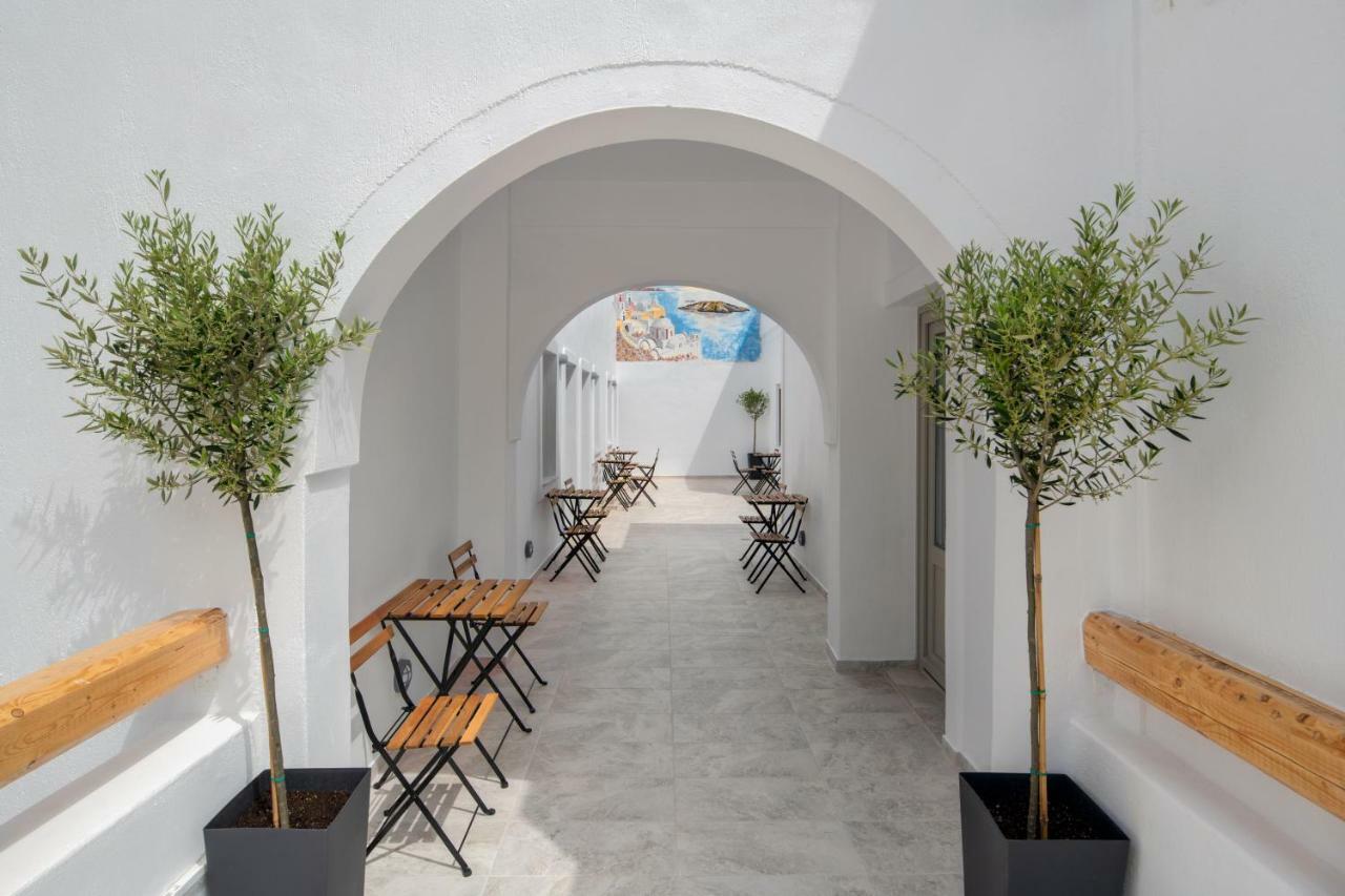 Olive Tree Suites Fira  Extérieur photo
